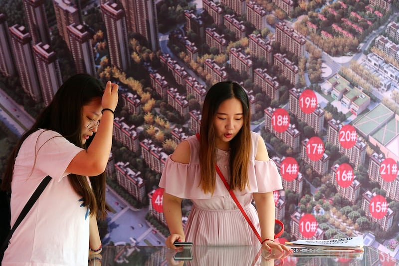 图为江苏省淮安市房地产交易会。(路透社)