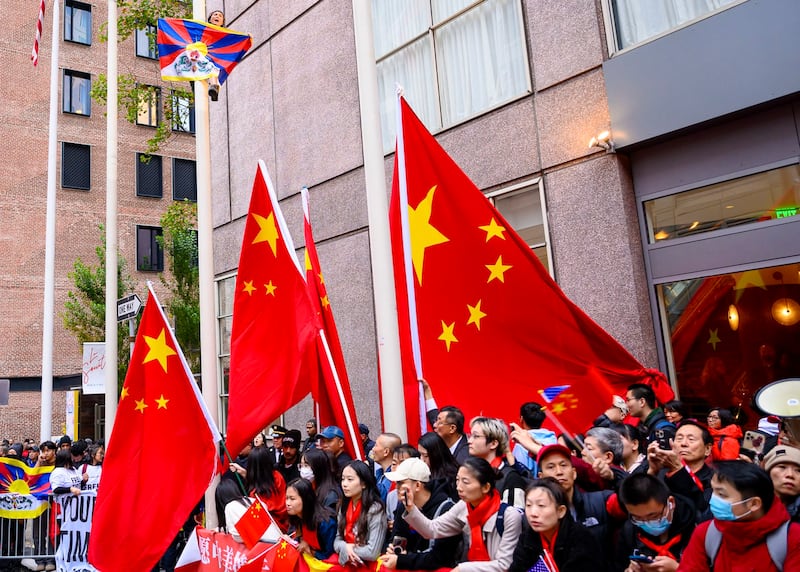 ENG_CHN_Pew_05022024.2.jpg