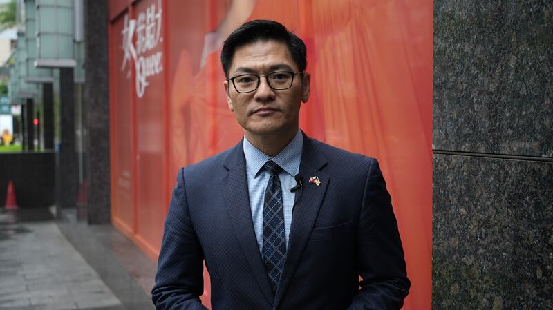 美国萨姆休斯顿州立大学政治学系副教授翁履中指出,特朗普的务实主义可能使他不会延续结盟政策。(记者 陈建宏摄/RFA)
