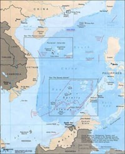 Vạch lưỡi bò cách Cam Ranh 75 hải lý- Wikicommon file