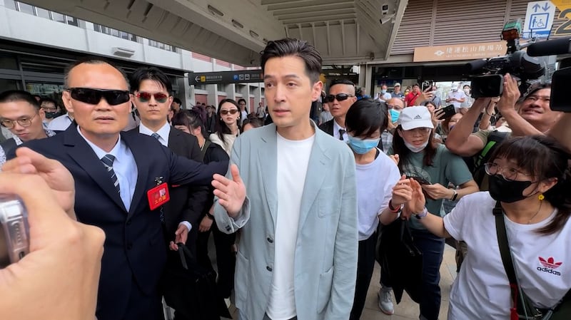 中国影星胡歌是赖清德就职总统不到一个月首位中国影星访台,在两岸关系紧张下,此前至少六年罕见中国影星访台。(记者李宗翰摄)