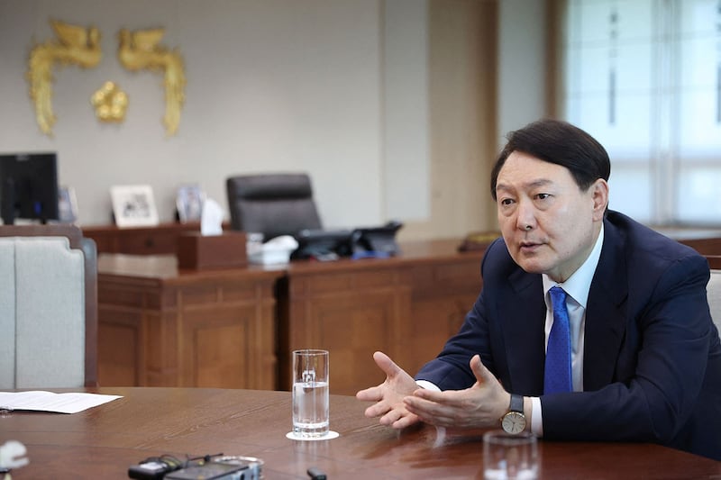 韩国总统尹锡悦2023年4月19日在首尔接受路透社专访(路透社)